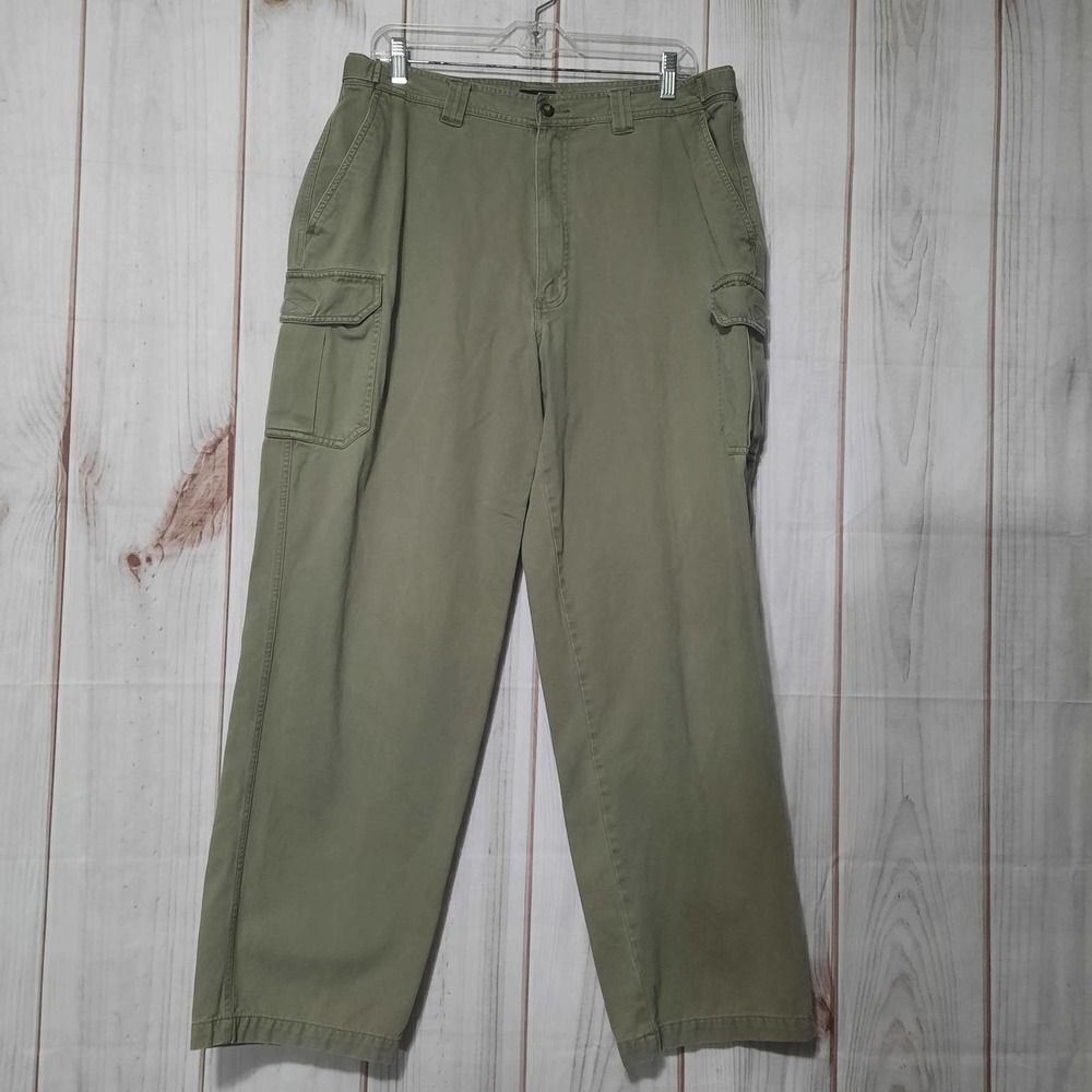 Izod Chino Pants Men's size 36 32 Cargo pockets Gorp Core